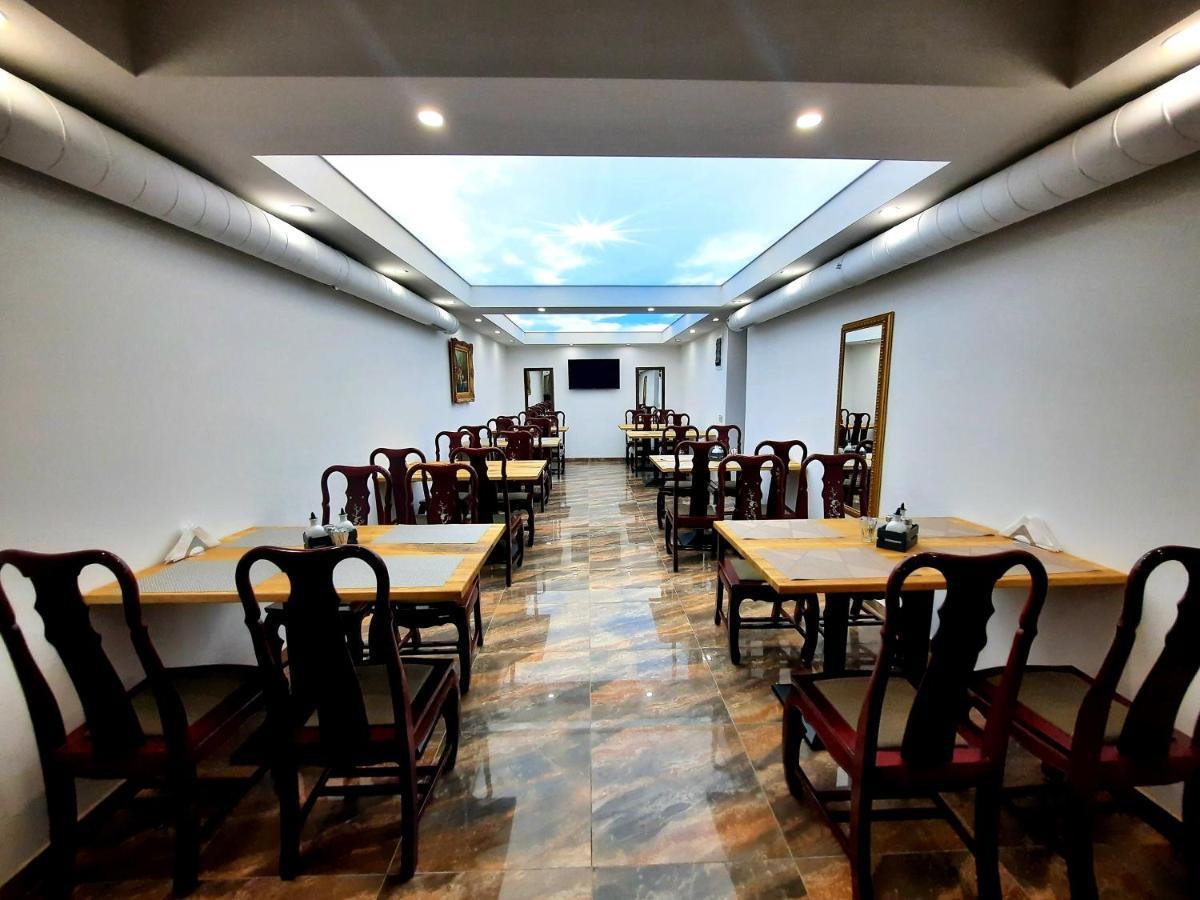Hotel Splendid Pleven Exterior photo