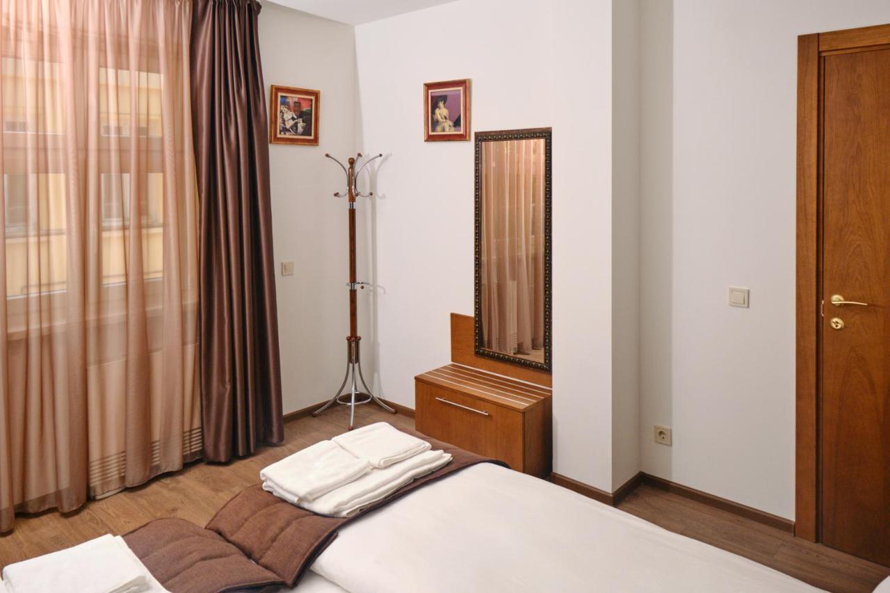 Hotel Splendid Pleven Exterior photo